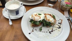 cristina's eggs Benedict